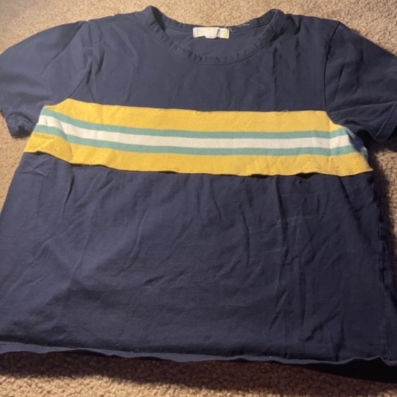 Crop Top - Picture 1 of 3